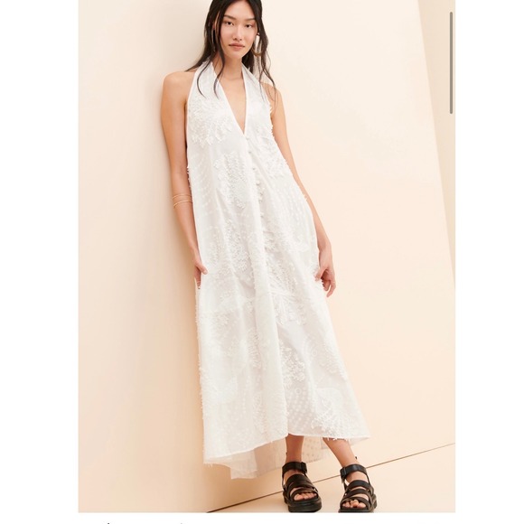 de La fe Dresses & Skirts - De La Fe Embroidered White Halter Maxi‎ Dress SummerSize 4 100% cotton